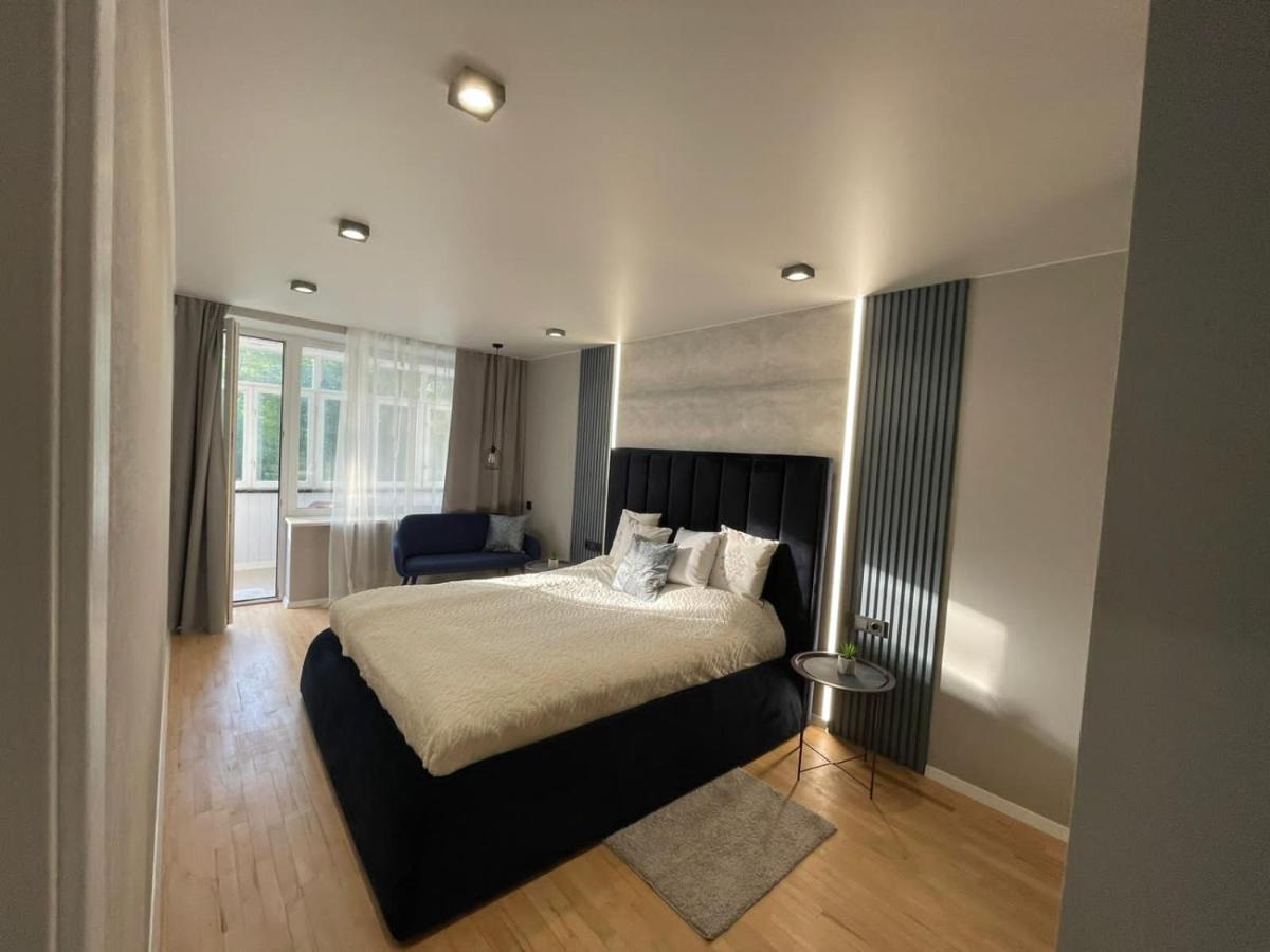 Citadel Vip Apartment Lviv Exteriör bild