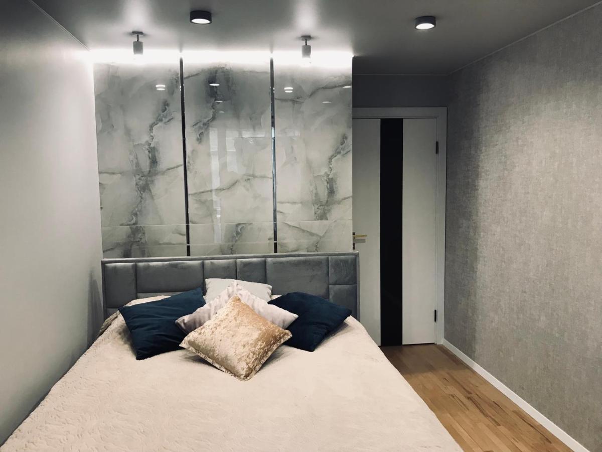 Citadel Vip Apartment Lviv Exteriör bild